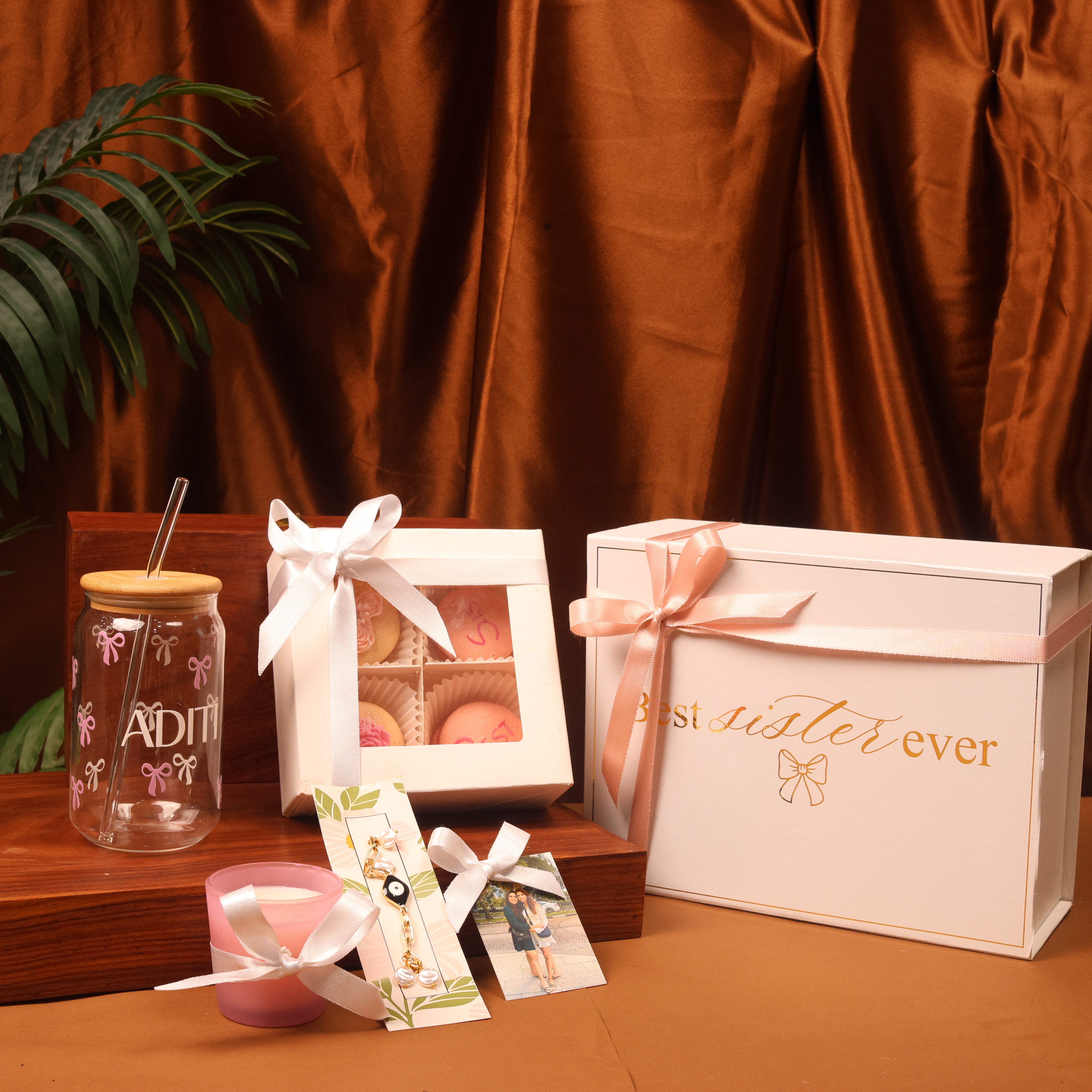 Best Sister Ever – Personalised Rakhi Gift Box
