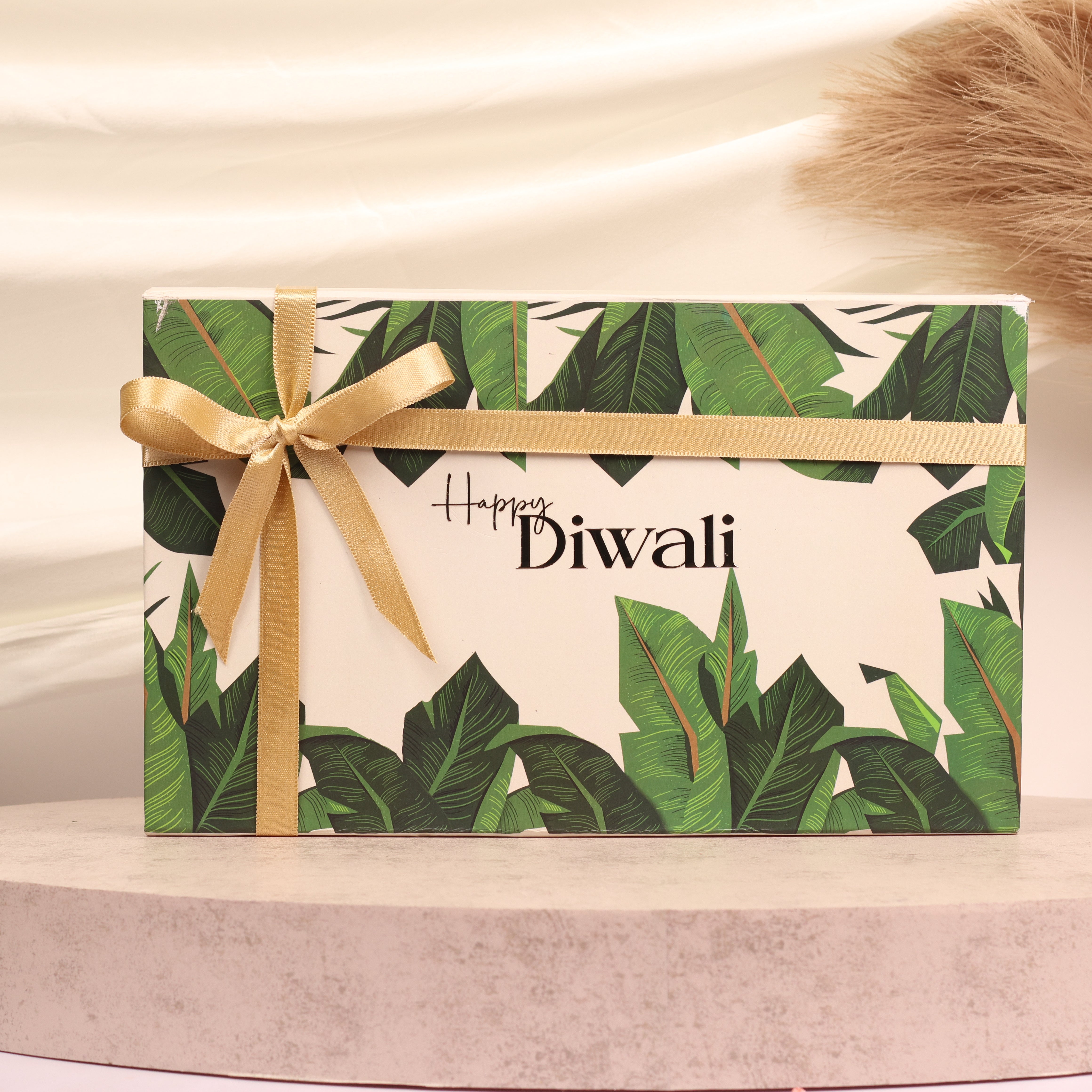 Inara Radiance Urli Candle Gift Box – With Chocolate & Custom Card