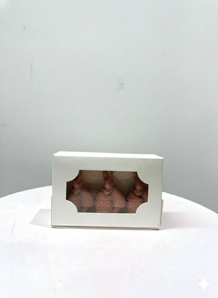 Cloaked Hug Candle (set of 3)