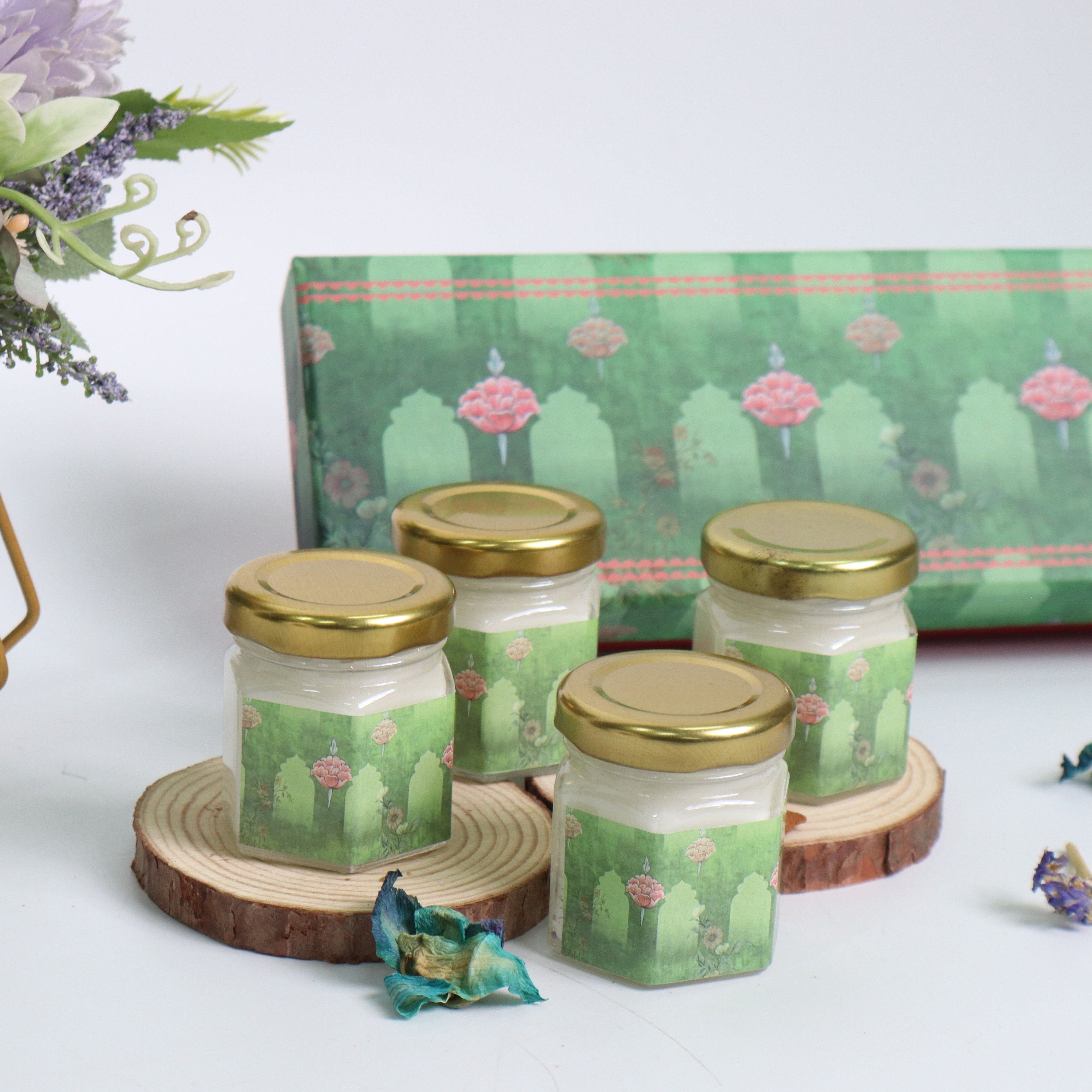 Shahi Candle Gift Box