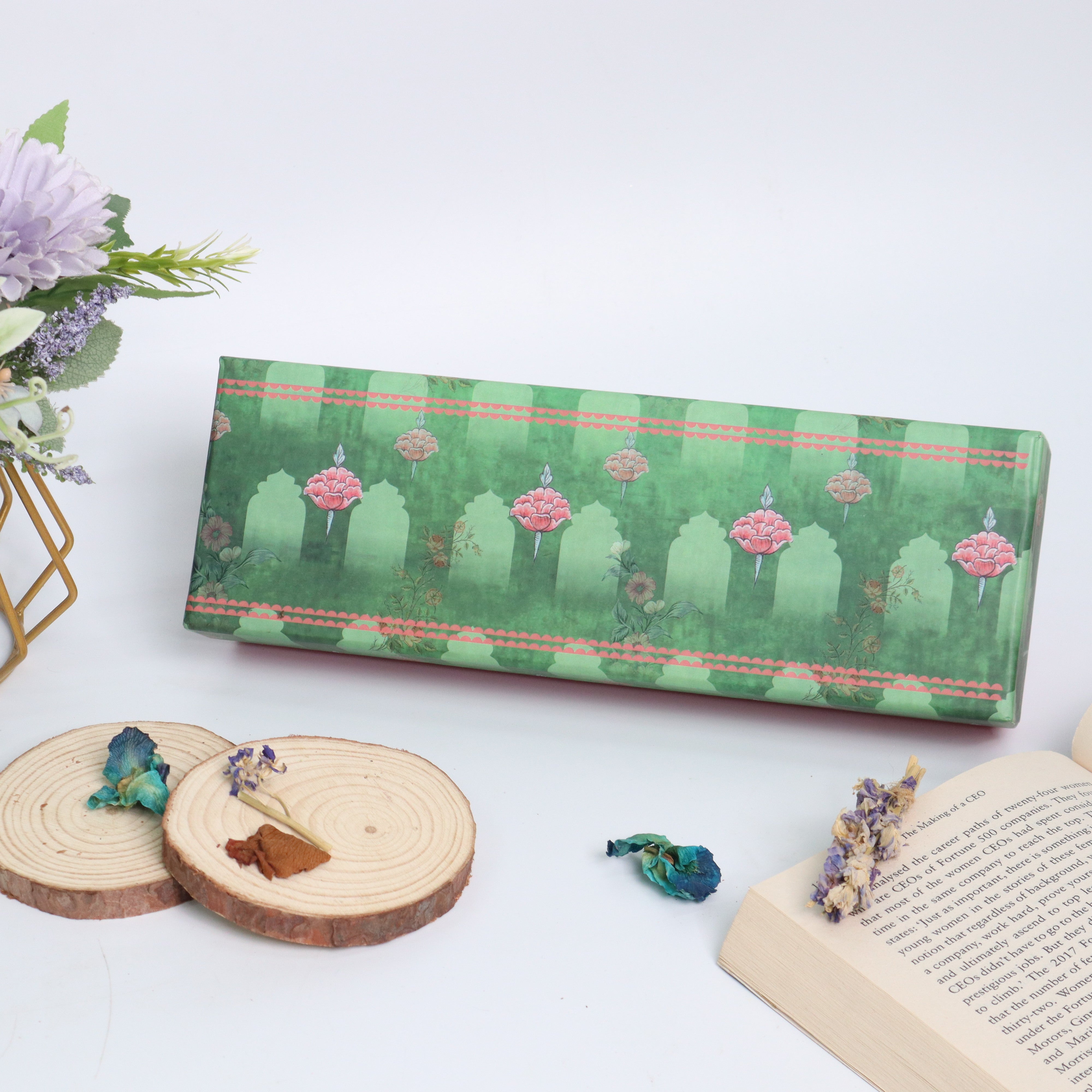 Shahi Candle Gift Box