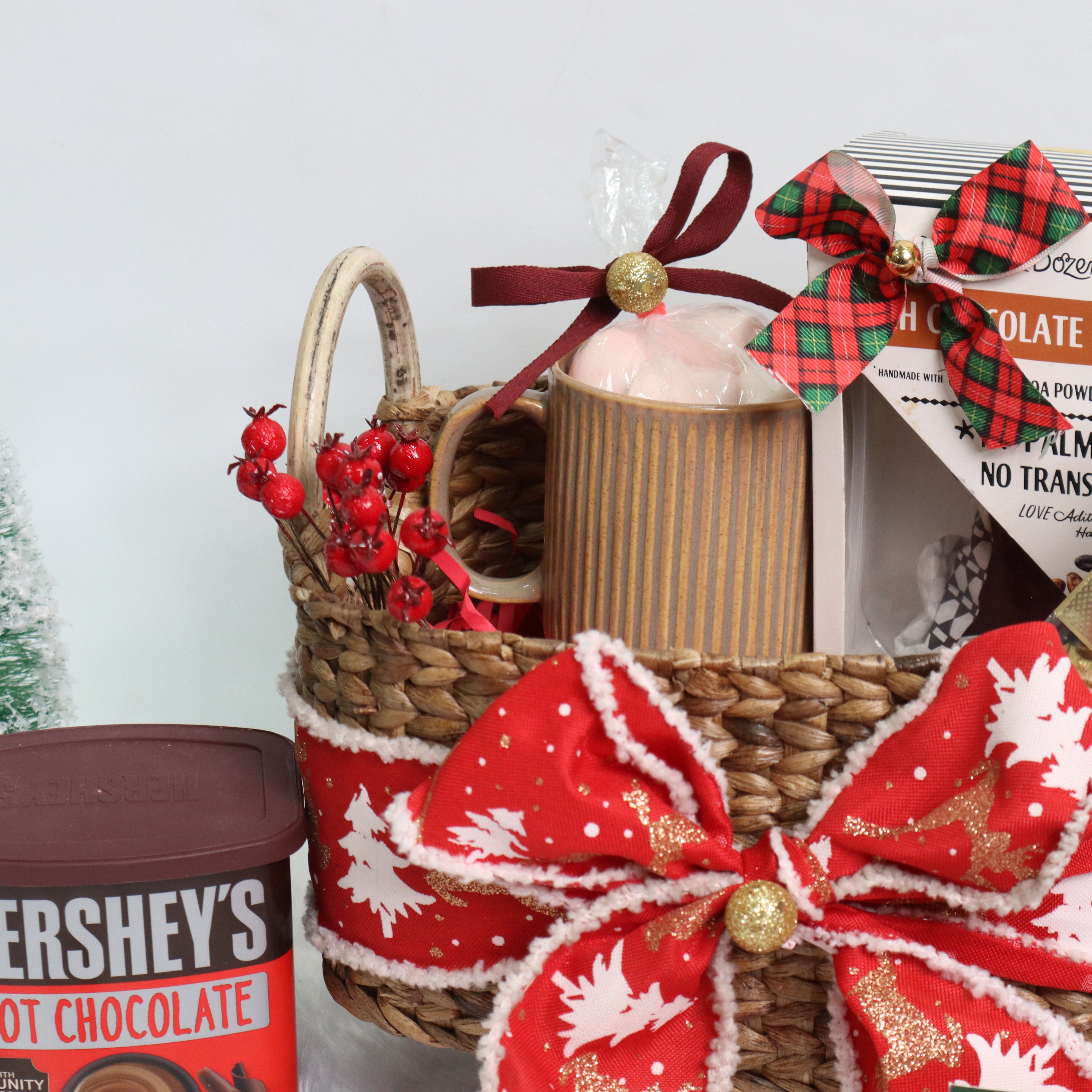 Holiday Cheer Collection