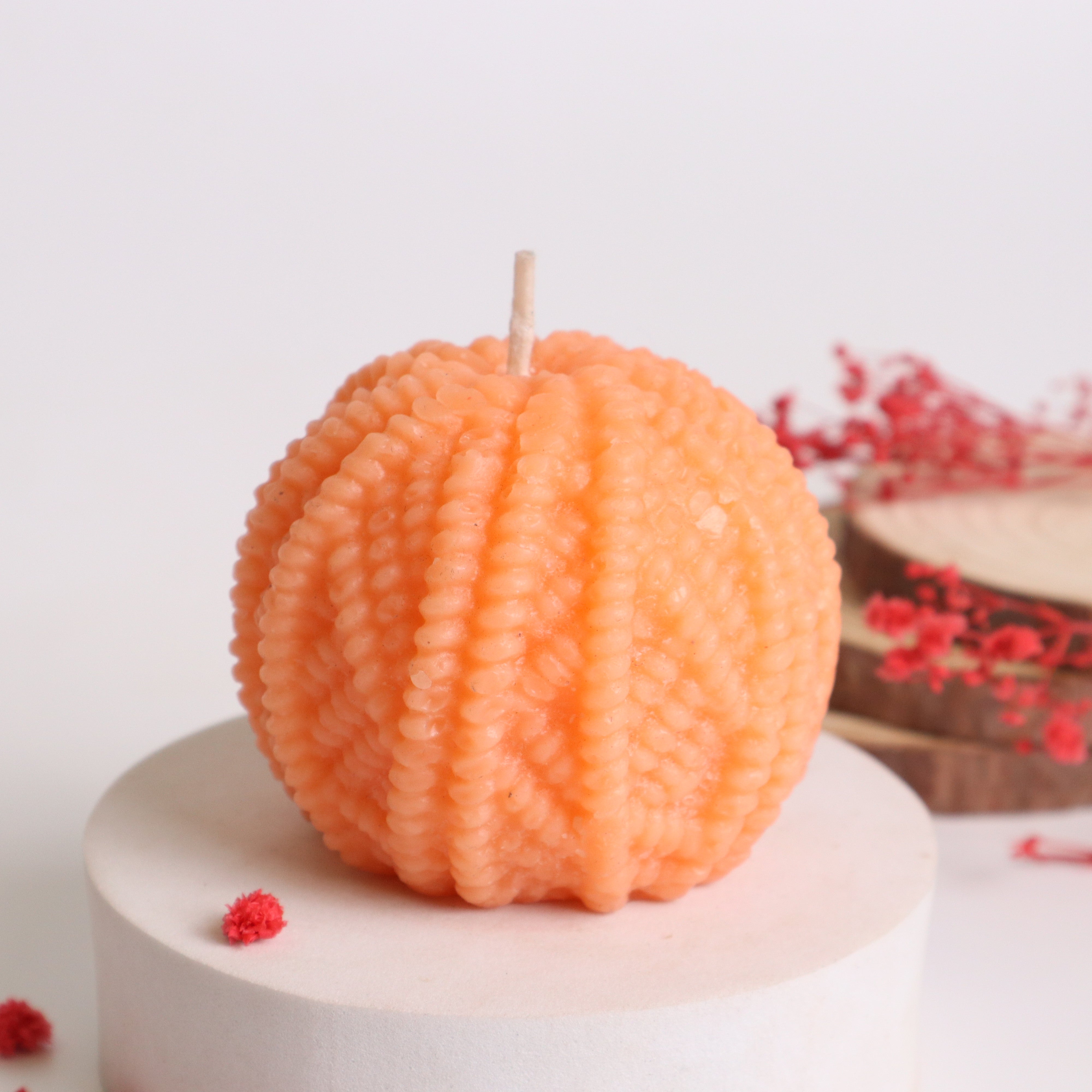 Woolen Yarn Shaped Candle (set of 2)