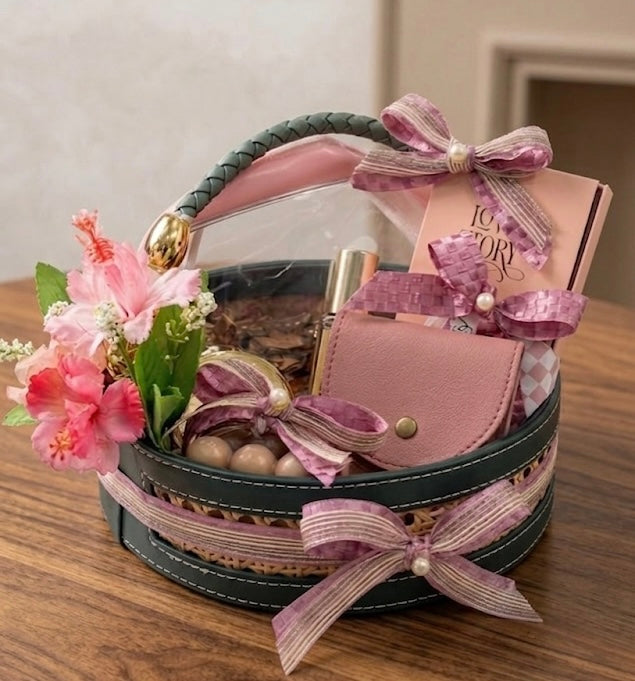 Love & Blush Box Hamper