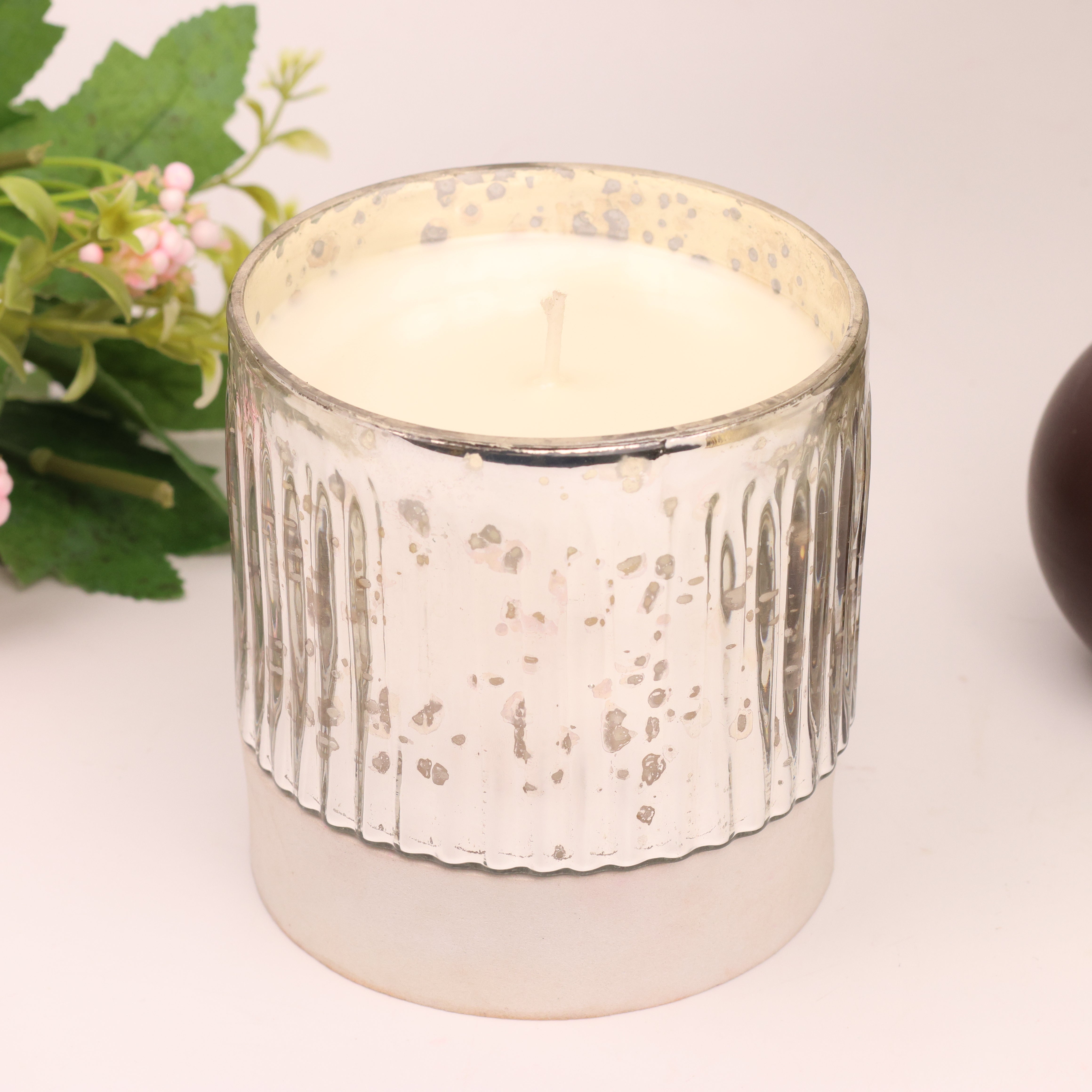 Pearl Luxe Glow Candle