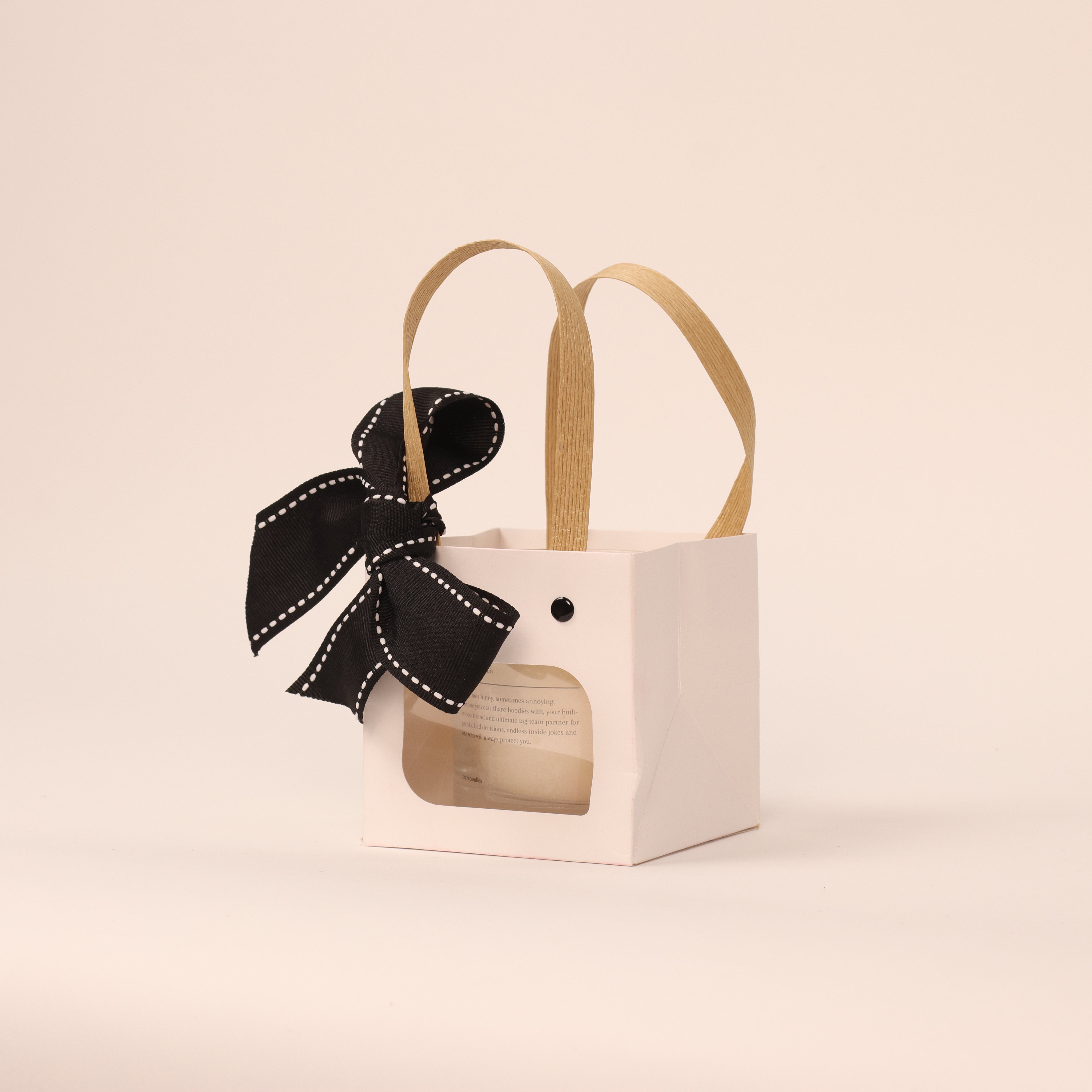 Glow & Gratitude – Personalized Scented Candle Gift Bag