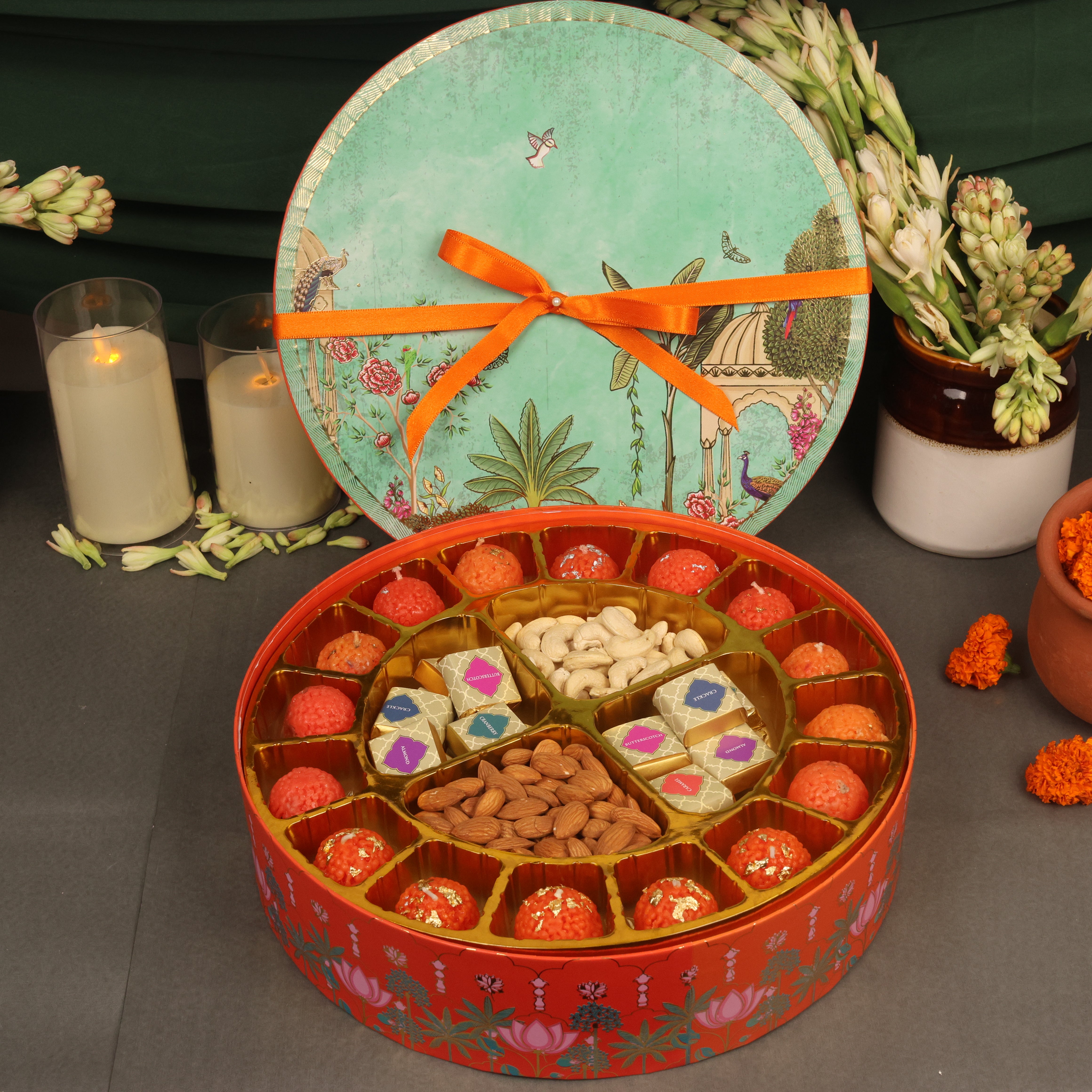 Shubh Diwali Meetha Glow Round Box