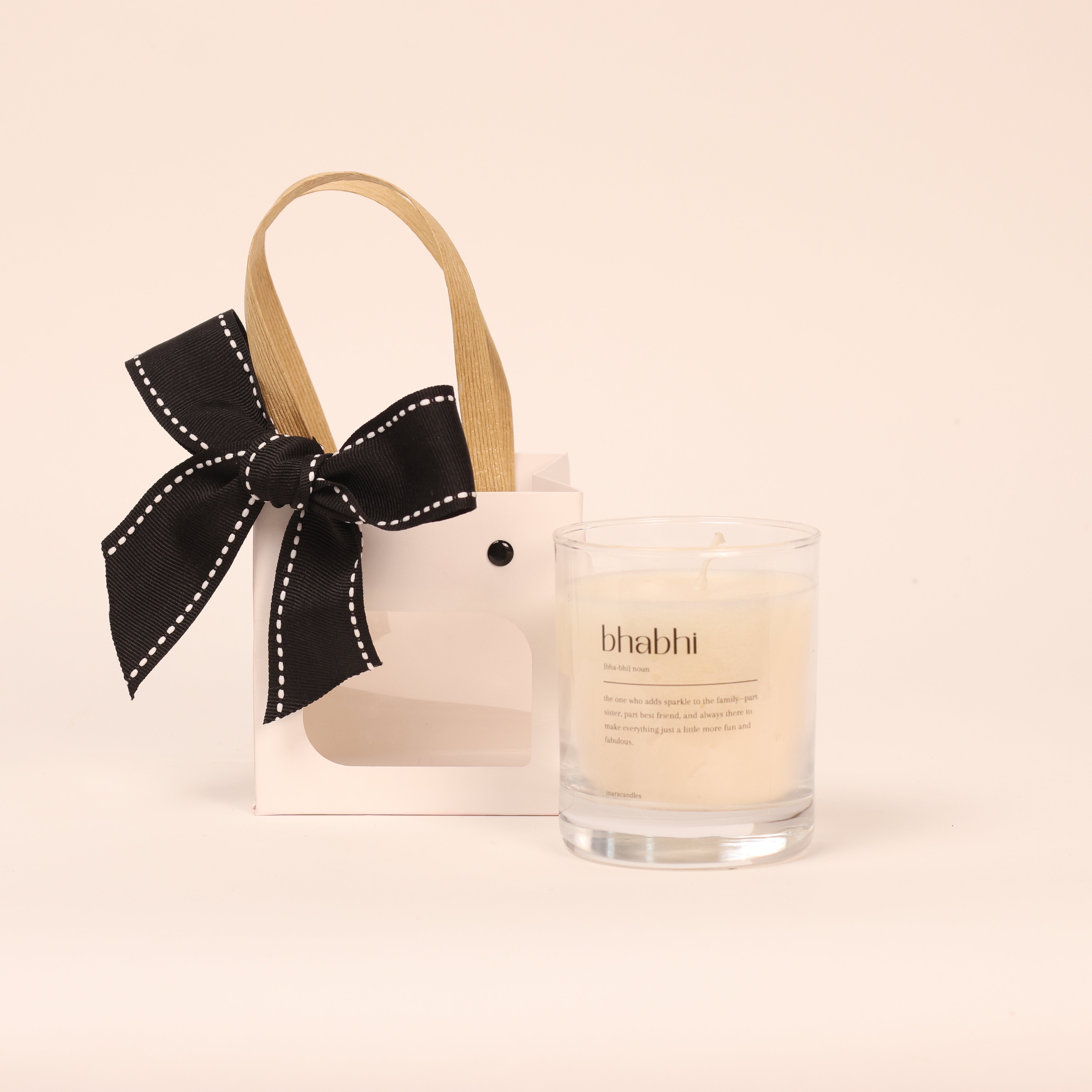 Glow & Gratitude – Personalized Scented Candle Gift Bag