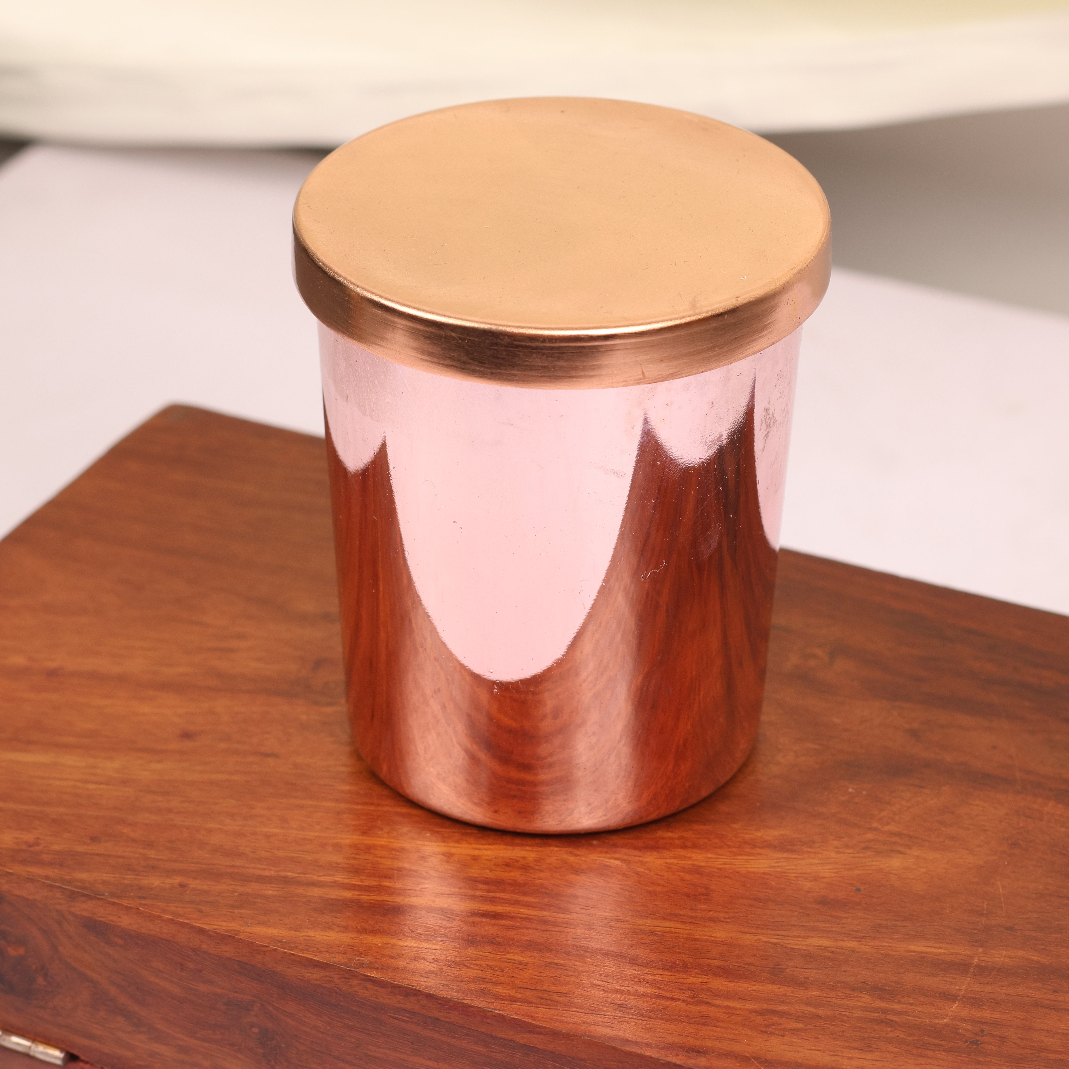 Luxe Shine Metallic Jar Candle with Wooden Wick – 165 gms