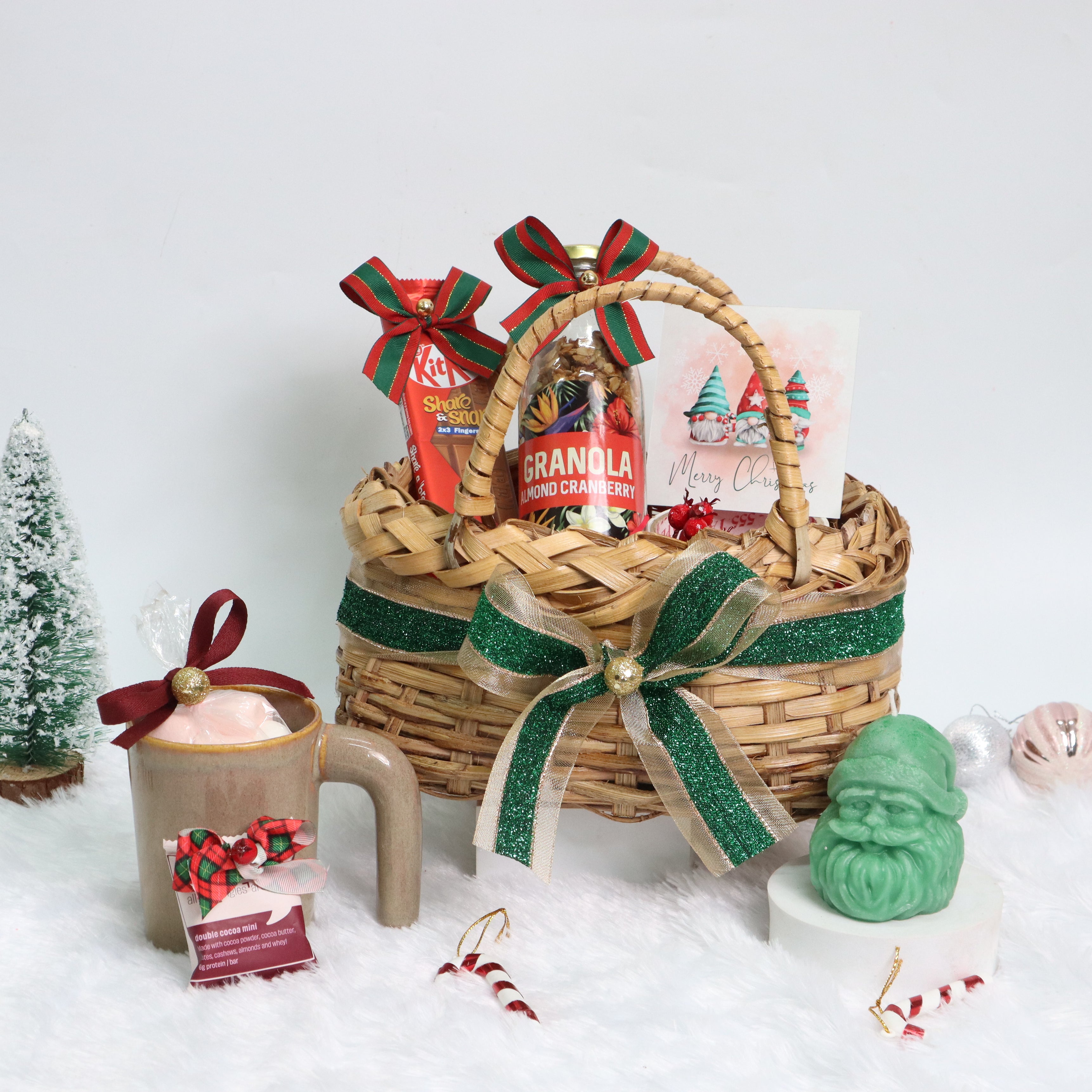 Holly Jolly Hamper