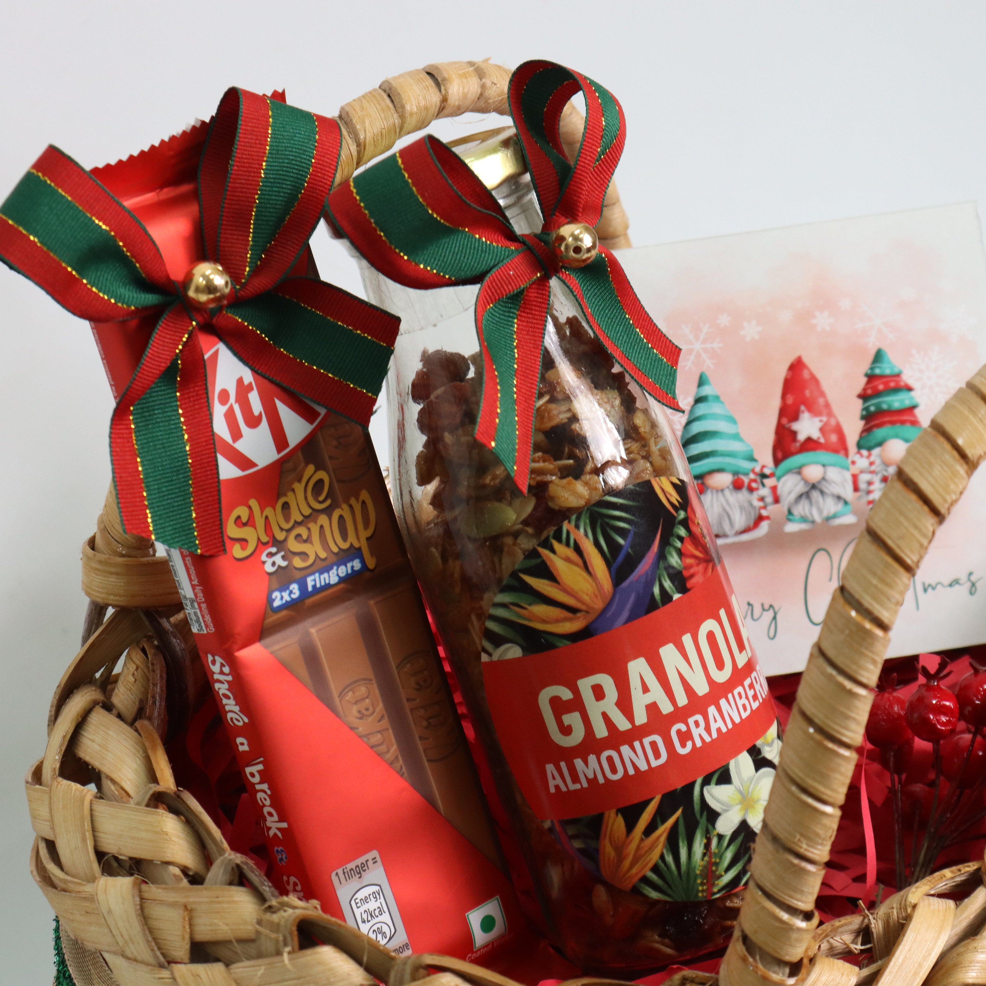 Holly Jolly Hamper