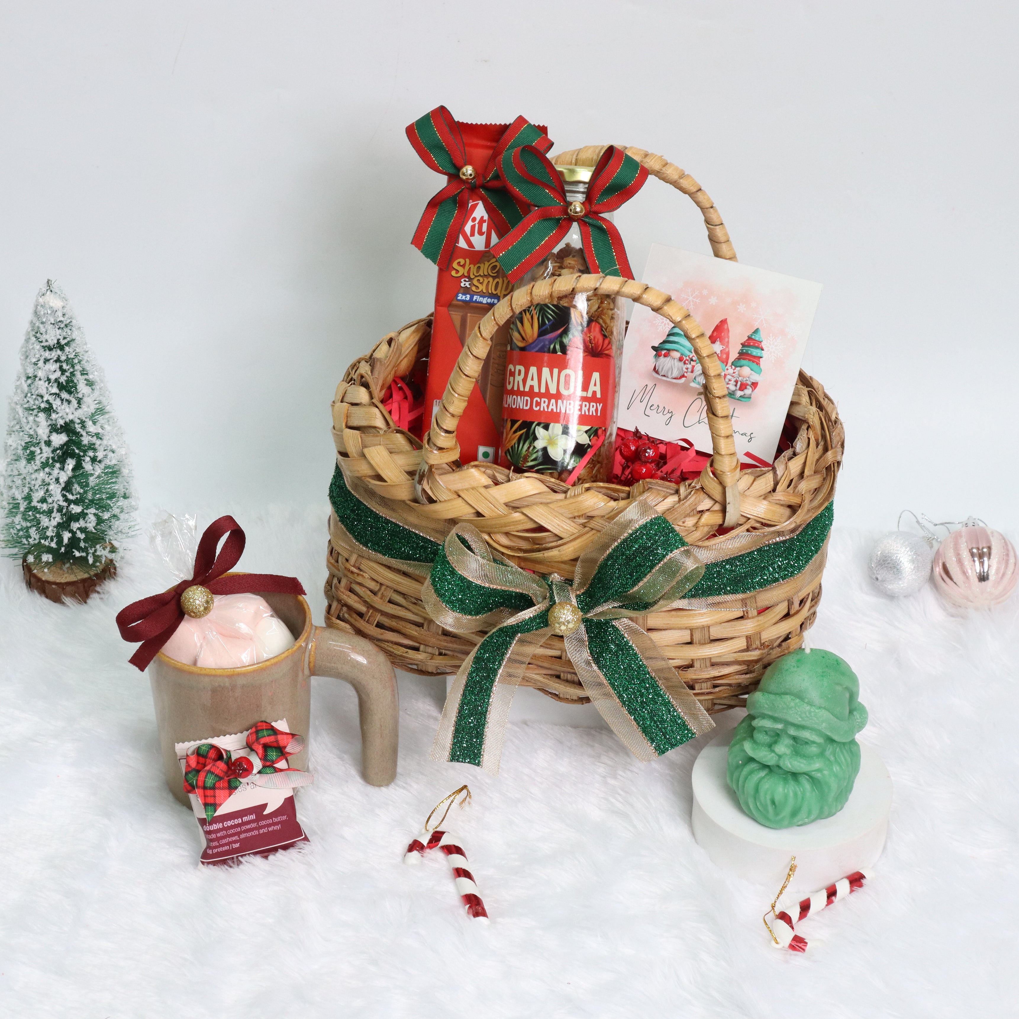Holly Jolly Hamper