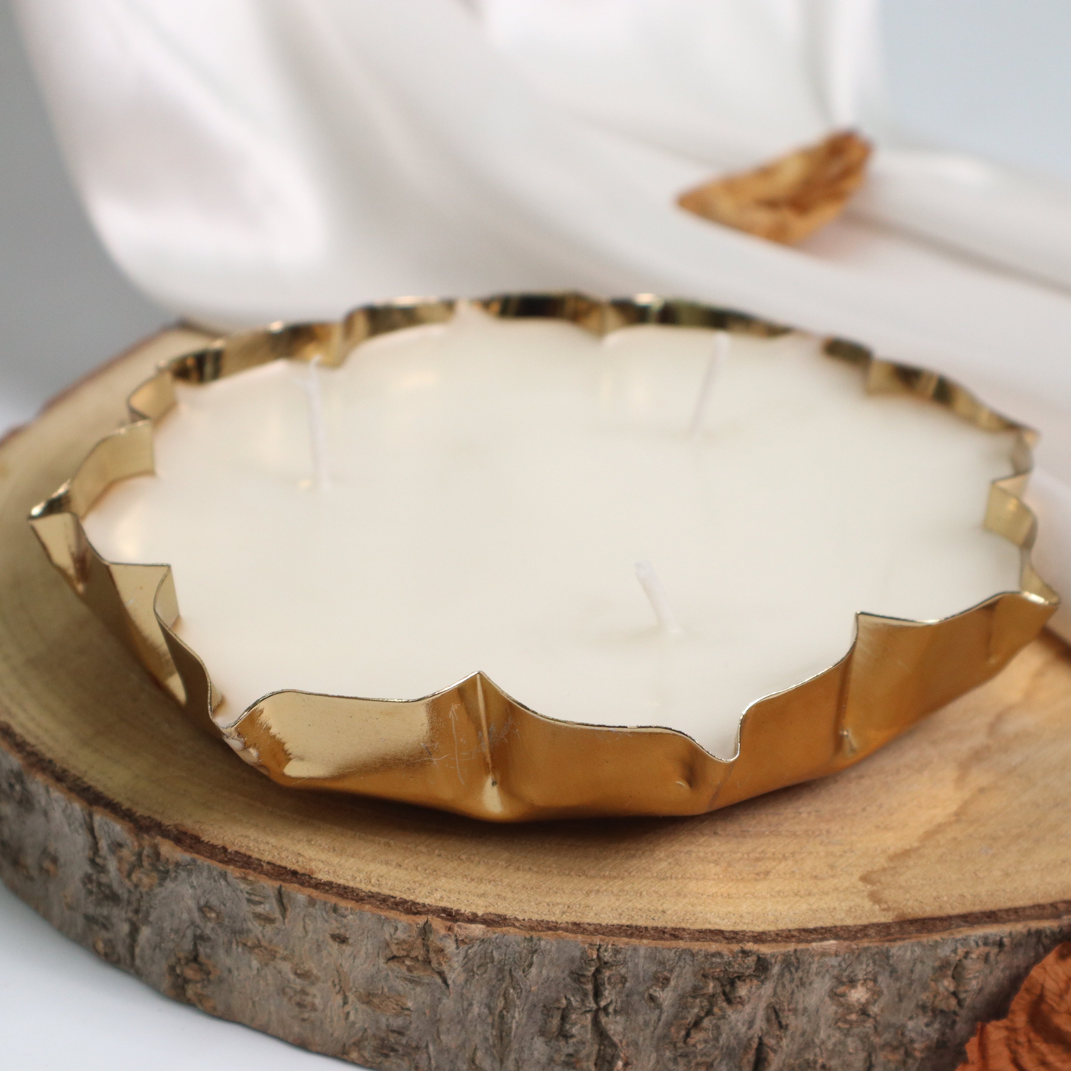 Golden Floral Candle