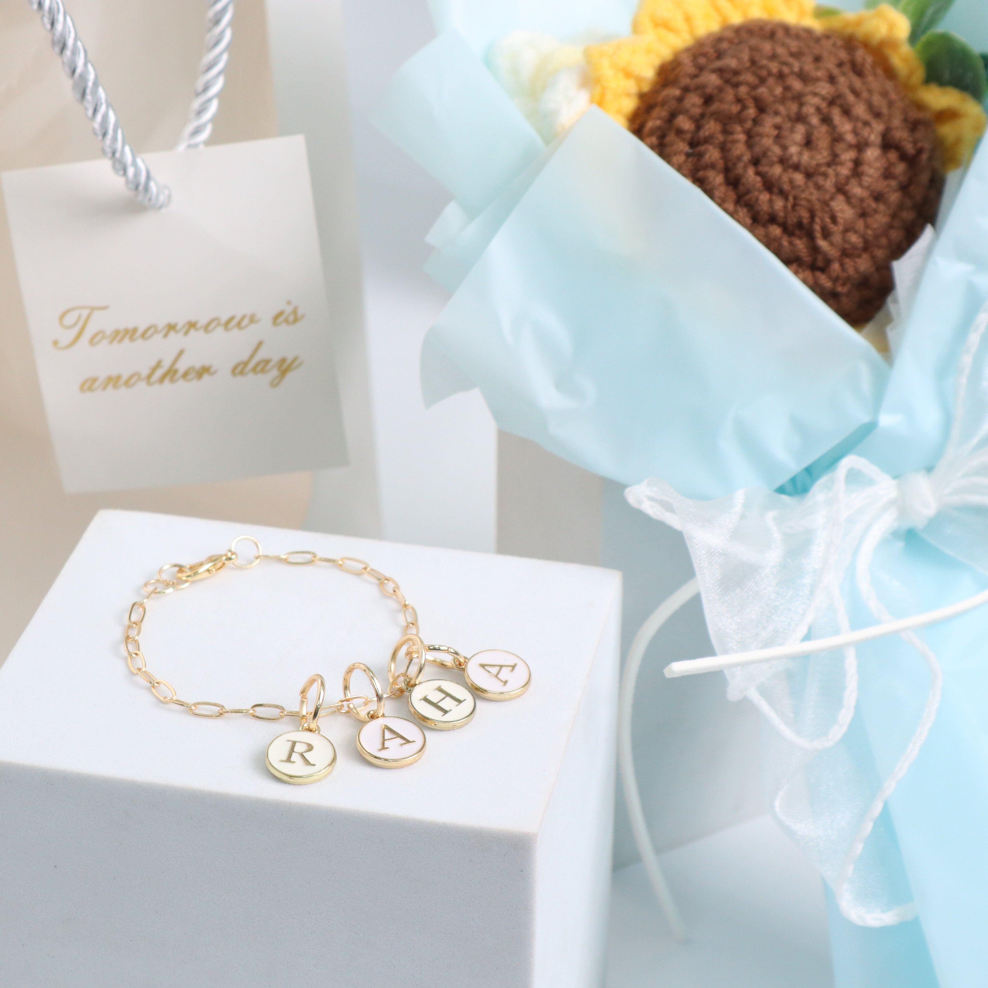 Bracelet+ Crochet Flowers