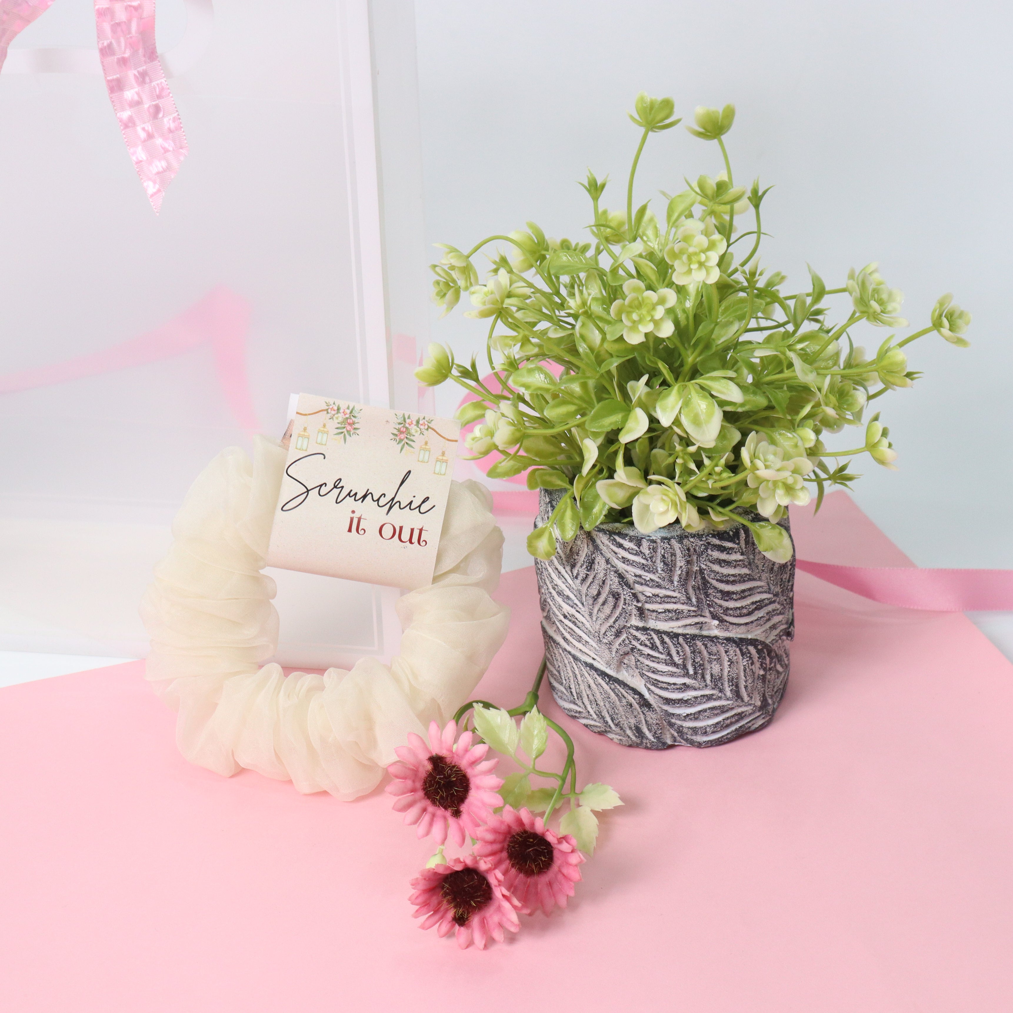 Elegant Bliss Gift Hamper