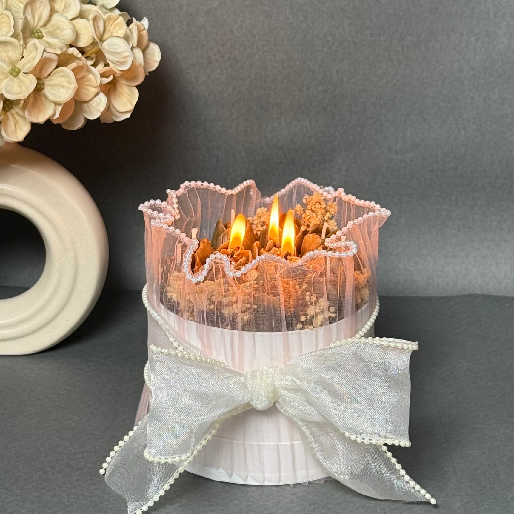 Pearl Bloom Luxe Candle
