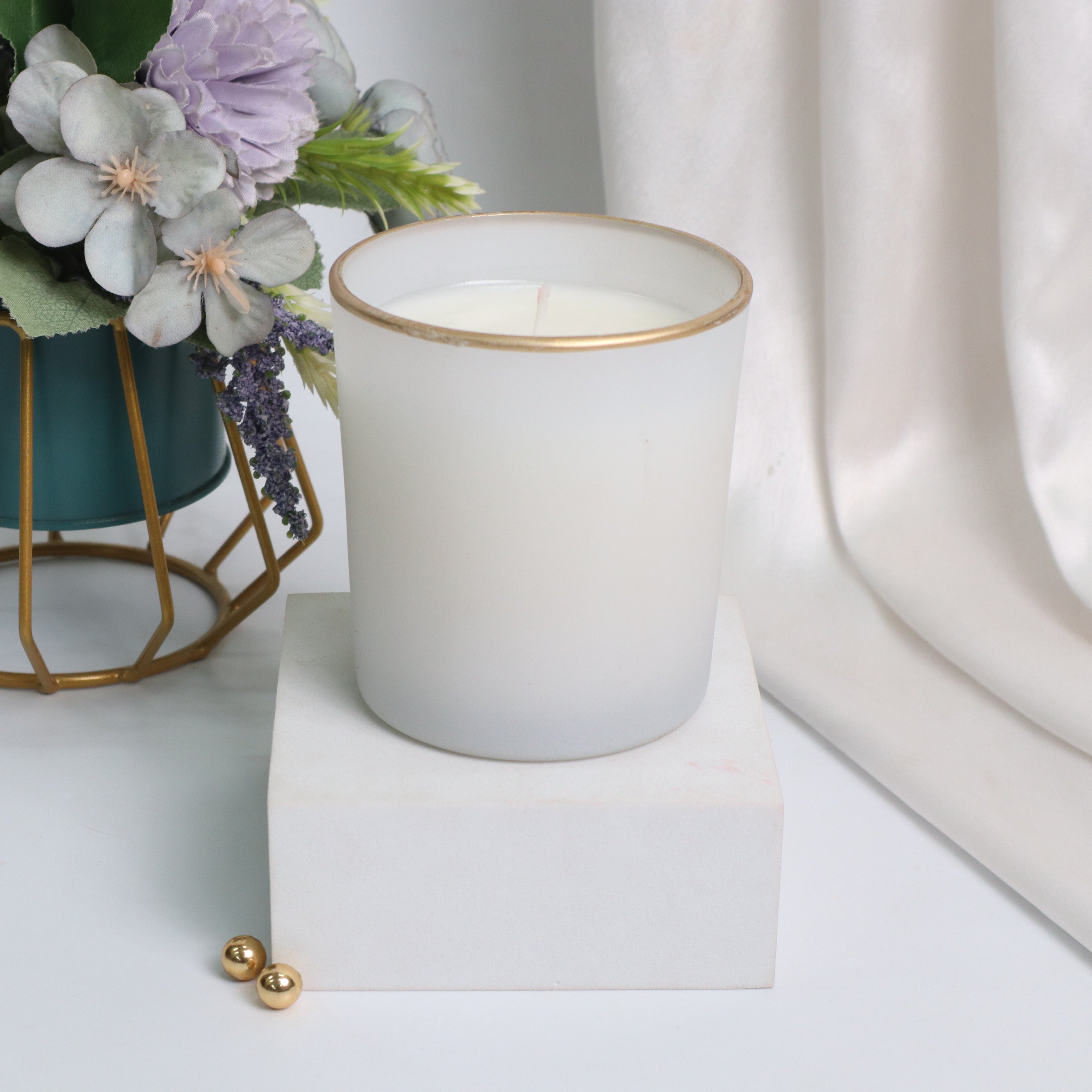 Pearl Aura Candle