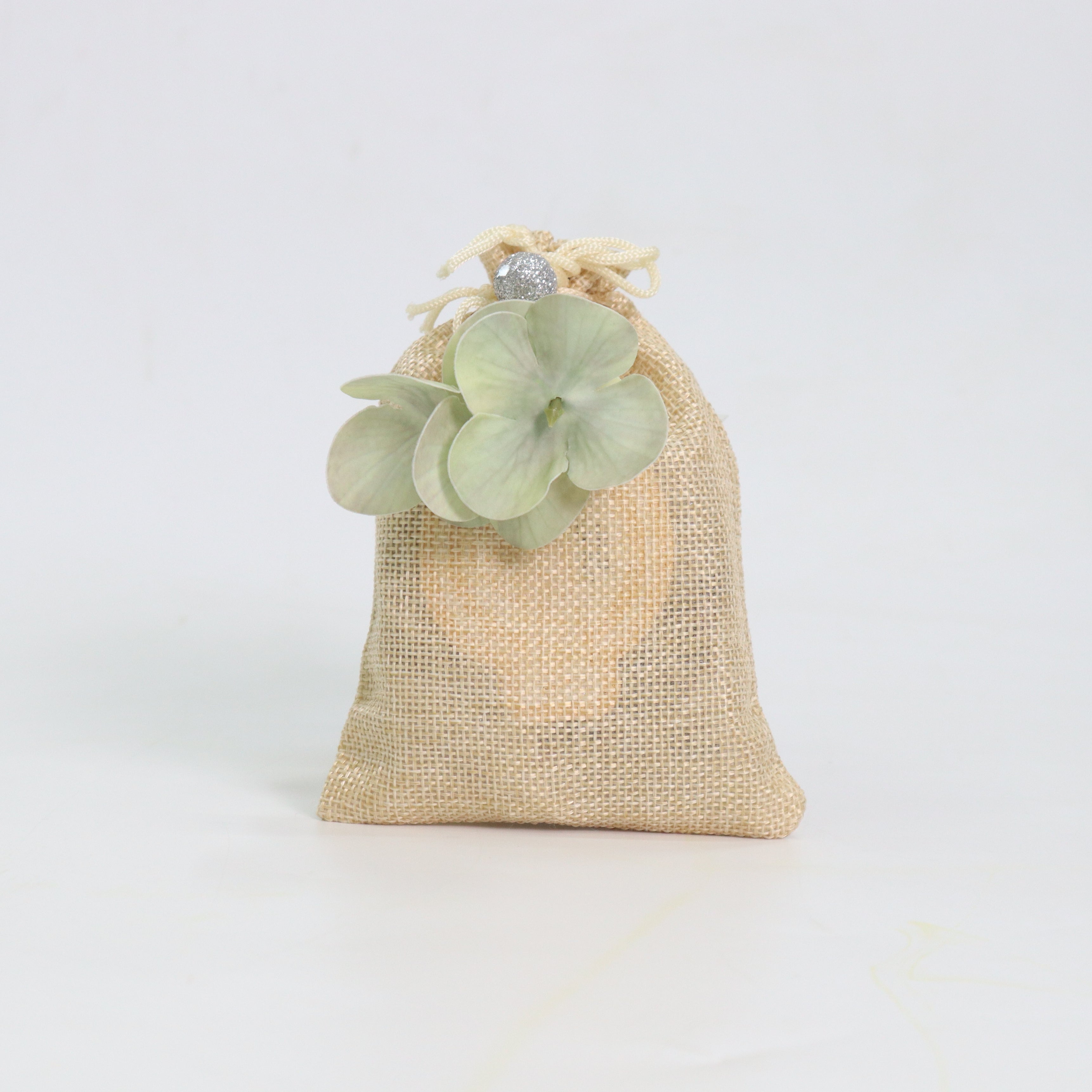 Dainty Daisies Delight