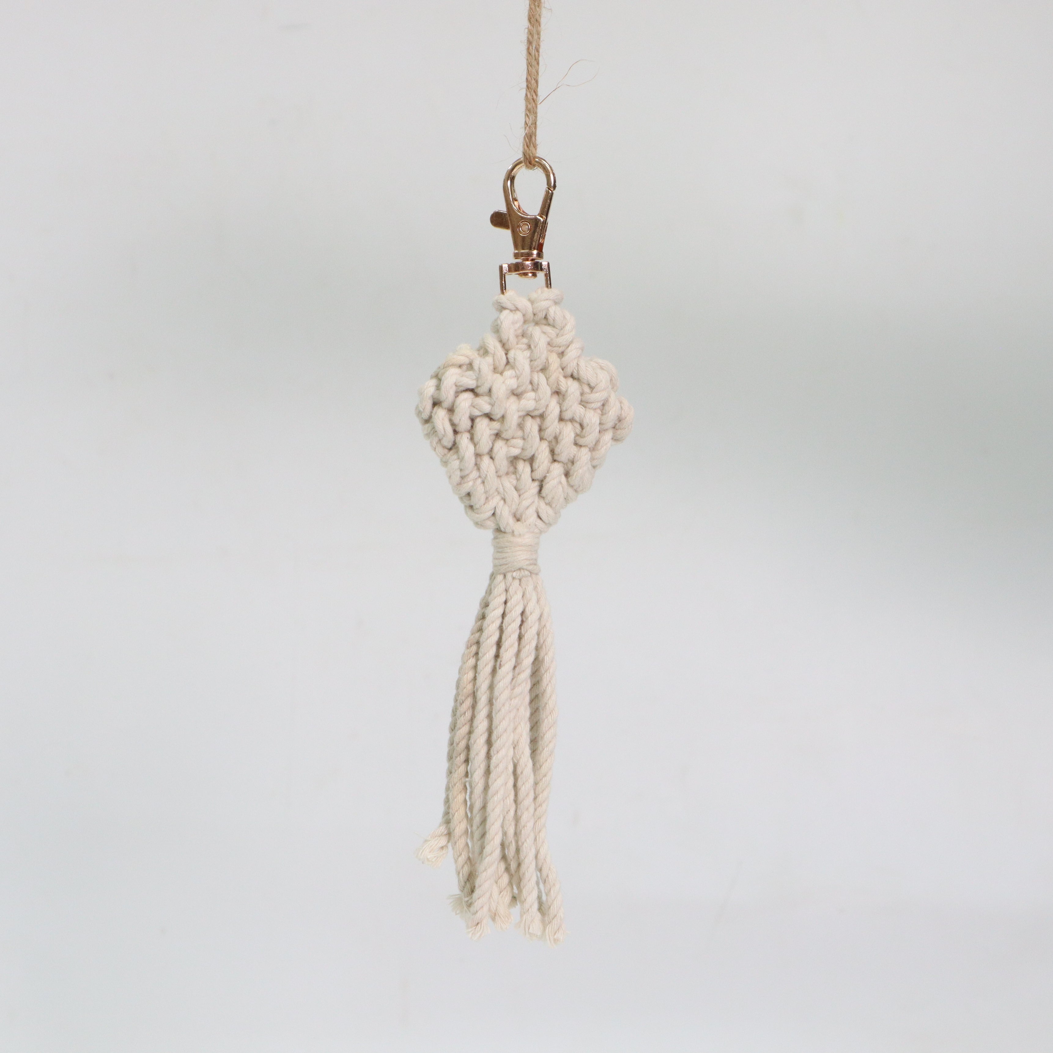 Dainty Daisies Delight