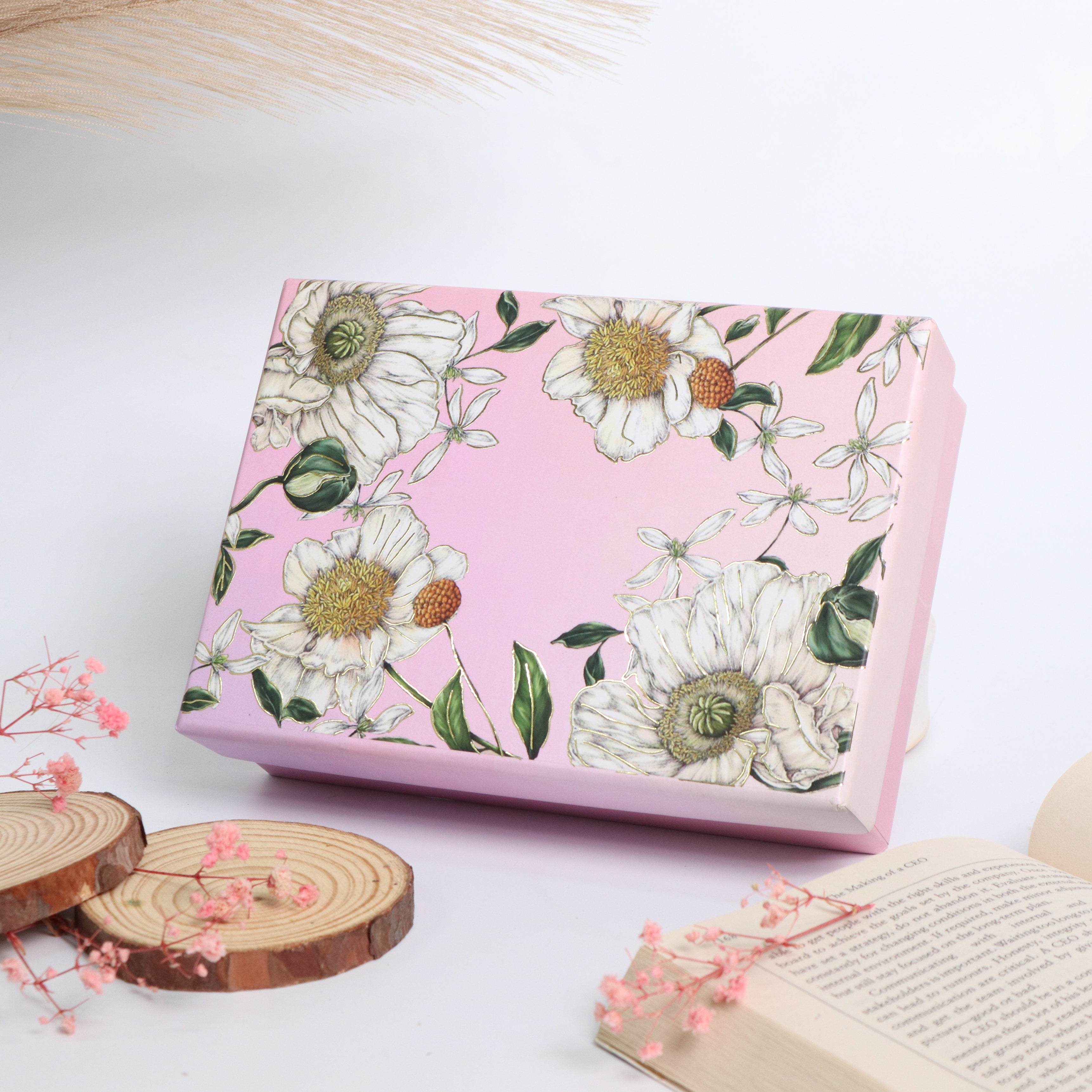 Stunning Pink Floral Candle Gift Box