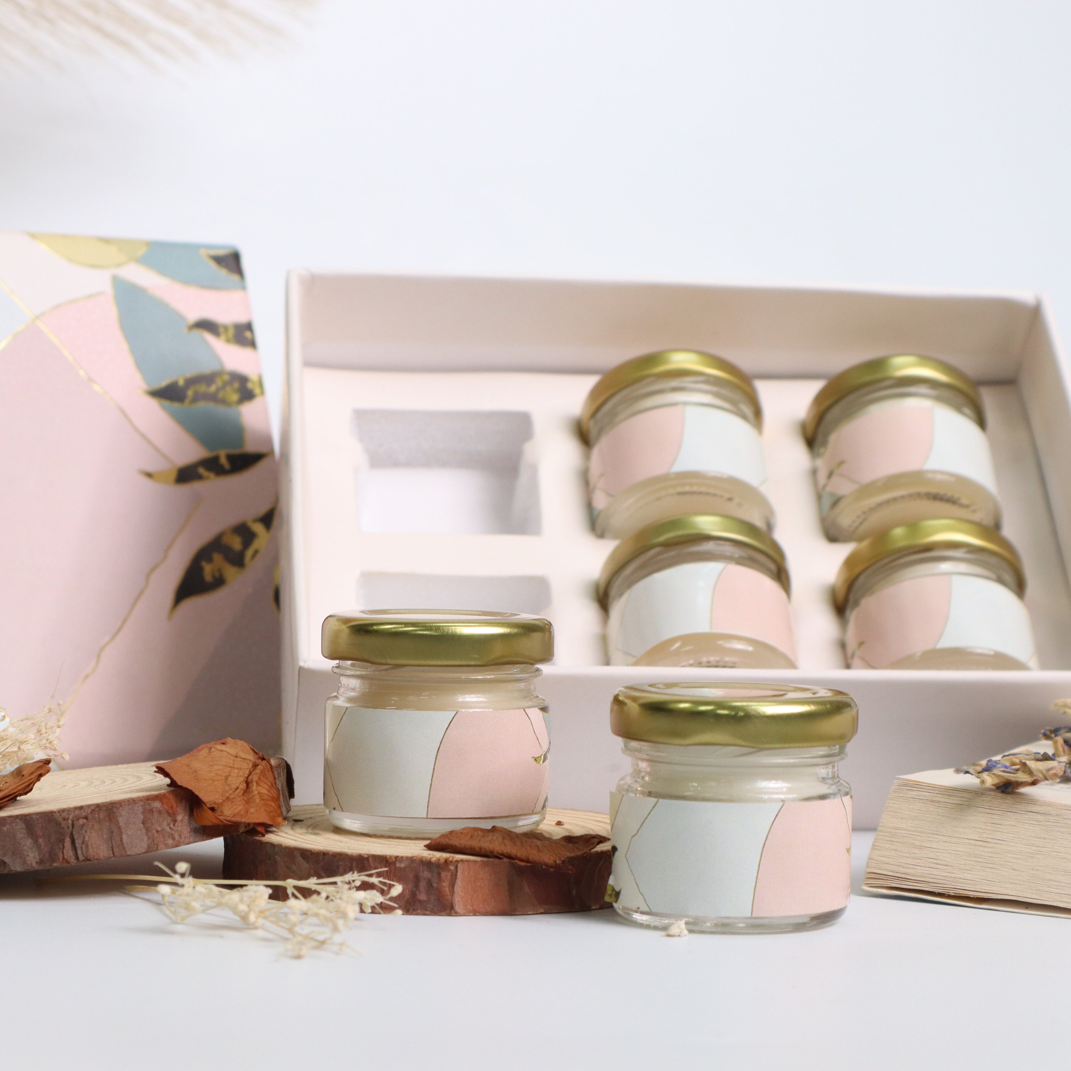 Stunning Pink Tropical Candle Gift Box